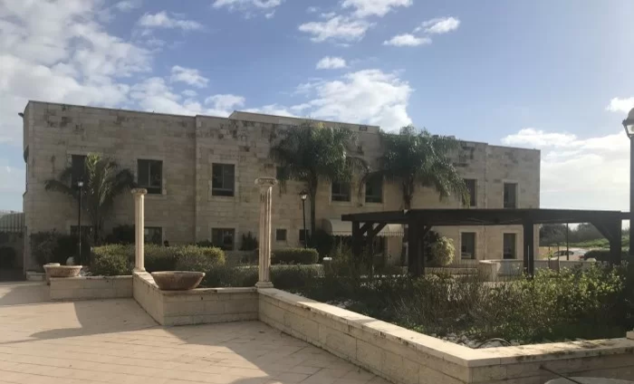 הבית במושבה