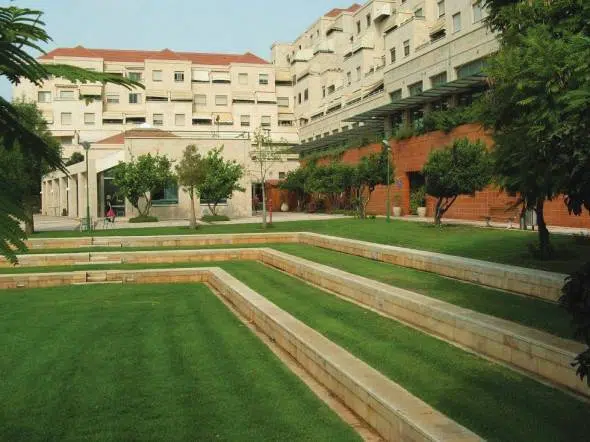 עד 120 כפר סבא